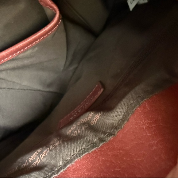 Matt & Nat Fabimini dark rose Vegan Leather Backpack - Picture 8 of 10